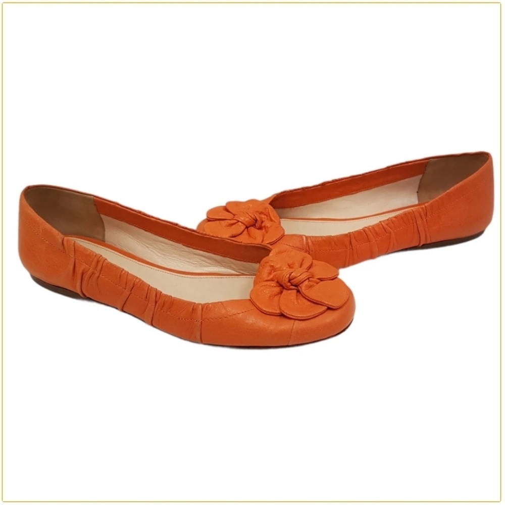 Prada Flats Size 6/ 36